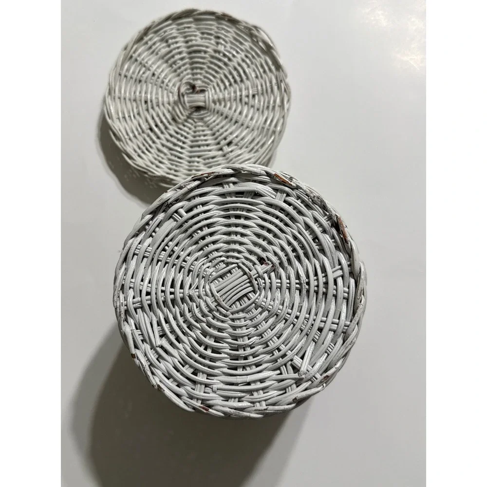 Vintage White Woven Wicker Round Storage Basket with Lid Small Decorative Bin
